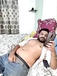 avi007p webcam model stream image