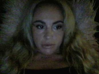 Millisa13 webcam model stream image