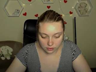 sofi-peaches webcam model stream image