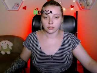 sofi-peaches webcam model stream image