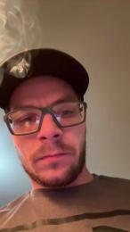 Symon34 webcam model stream image