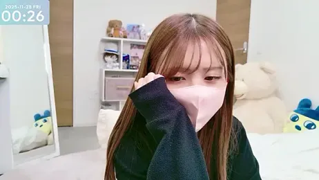 -SHINON- webcam model stream image