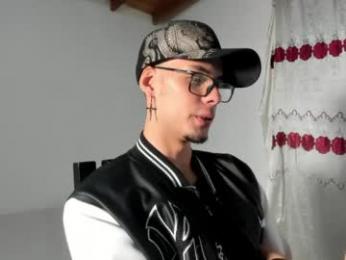 vlad__night webcam model stream image