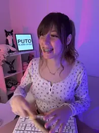 _nobara__ webcam model stream image