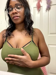 lollycoco webcam model stream image