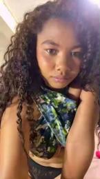 shina96 webcam model stream image