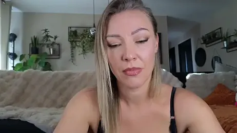 Sacha-xx webcam model stream image