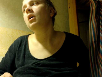 Frummi webcam model stream image