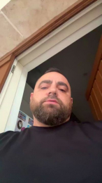 bools webcam cam4 model stream image