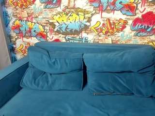 alicia-long webcam model stream image