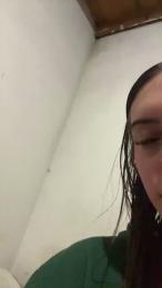 amelimatos webcam model stream image