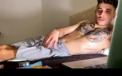 Toywoman webcam model stream image