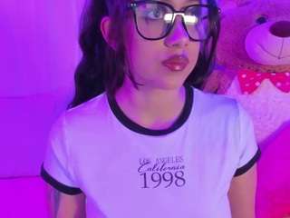 moll1e webcam model stream image