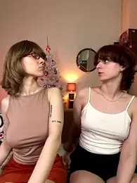 Jitoon_Exe webcam model stream image