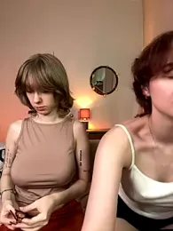 Jitoon_Exe webcam model stream image