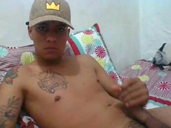 jeom_18cm webcam model stream image