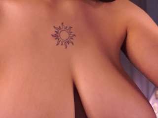 anuricbriny webcam model stream image