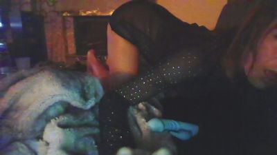 ElleestOuu webcam model stream image