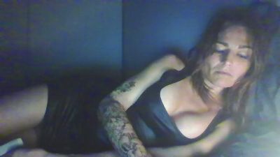 ElleestOuu webcam model stream image