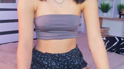 HildredUrive webcam model stream image