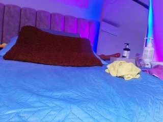 kim-bella webcam model stream image