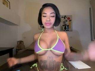 hopefrench webcam camsoda model stream image
