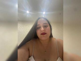 Alisaay webcam model stream image