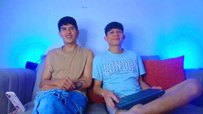 tommyandbryam webcam model stream image