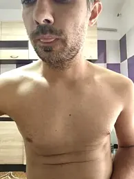 andreiiiii2025 webcam model stream image