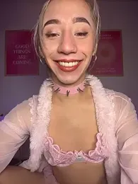 Littlebunny21 webcam model stream image