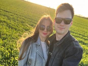 PashaAndMila webcam model stream image