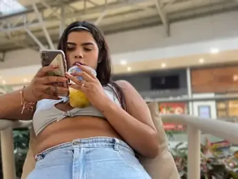 Kaily_Sweet16 webcam model stream image