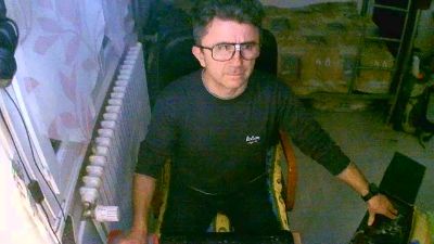 lokoum393 webcam model stream image