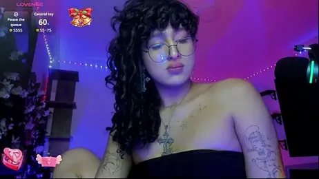 Heka_Prudence webcam model stream image