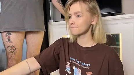 Adelovenick webcam model stream image