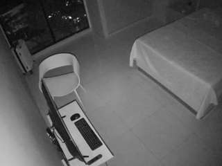 voyeurcam-casa-salsa-bedroom-12 webcam model stream image