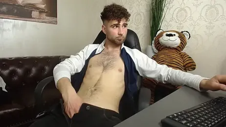 KyloEast webcam model stream image