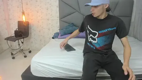 nicollandjhon webcam stripchat model stream image