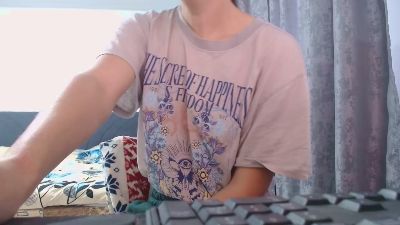 Amedeia webcam model stream image