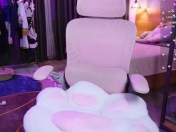 holliwould_ webcam chaturbate model stream image