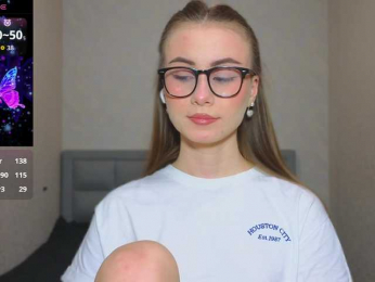 AminaLuxuryyy webcam model stream image