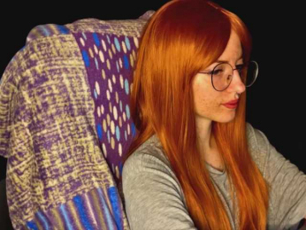 HeyAlise webcam model stream image