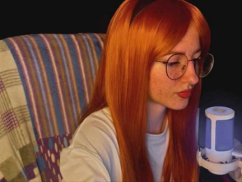 HeyAlise webcam model stream image