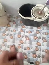 Brongiep webcam model stream image