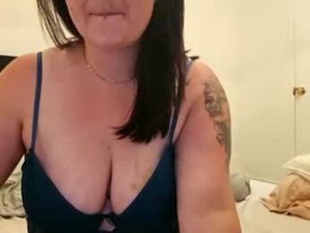 cherryvibe_xxx webcam model stream image