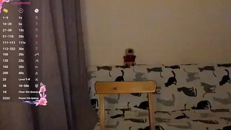 EvaBradley webcam model stream image