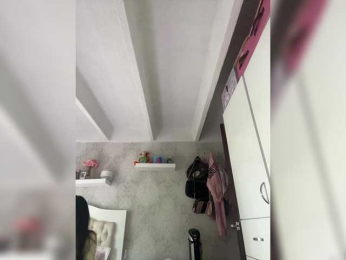 SallyeLeins webcam model stream image