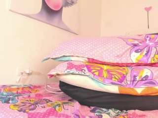 sexxy-naomi webcam model stream image