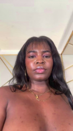 ValRivera webcam model stream image