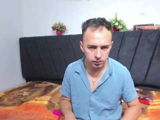 bigdicktop22 webcam model stream image